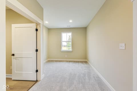 Photo of 7604 Brownstone Court, Greenfield, IN