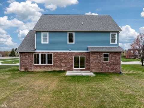 Photo of 7604 Brownstone Court, Greenfield, IN