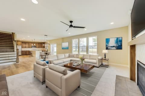 Photo of 7604 Brownstone Court, Greenfield, IN