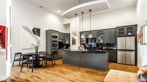 Photo of 141 S Meridian Street, Indianapolis, IN