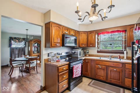 Photo of 345 E Main Street, Jamestown, IN