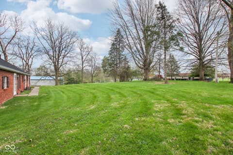 Photo of 345 E Main Street, Jamestown, IN