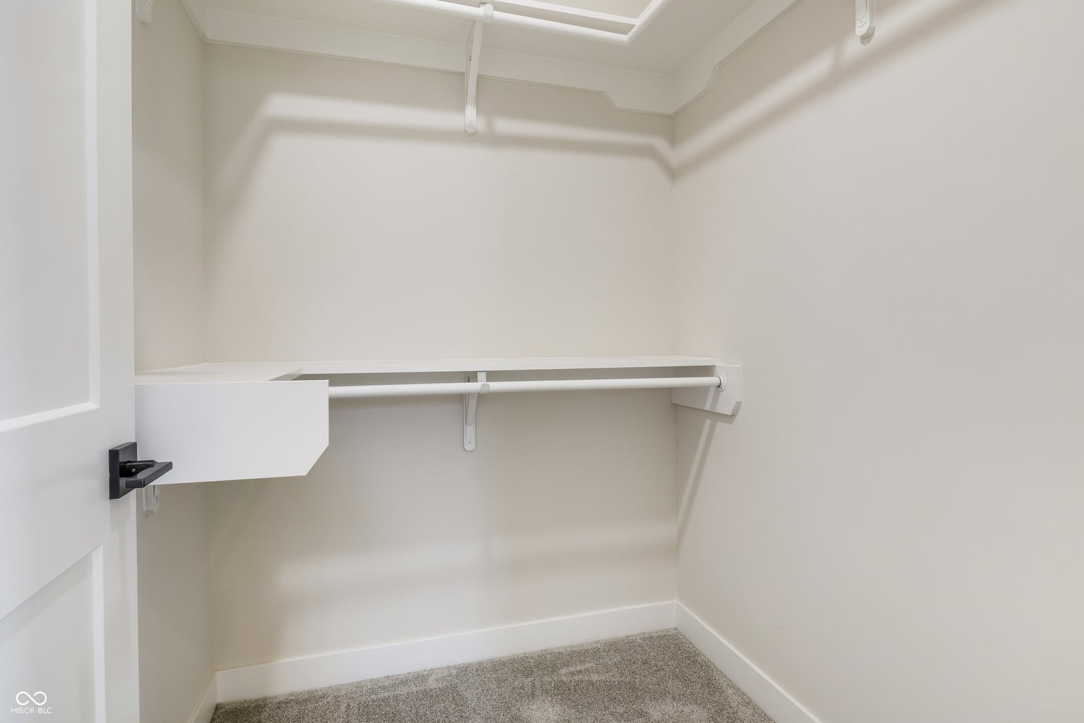 Walk In Closets