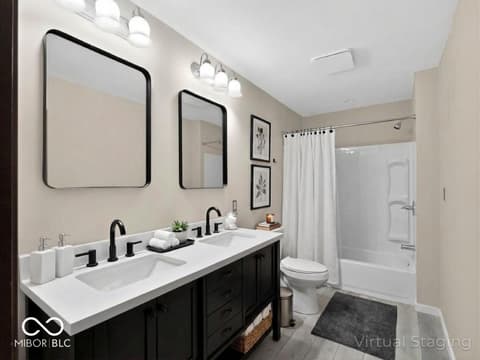 Bathroom at 1504 Franklin Drive, Vincennes, IN