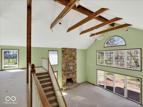 Living room at 1504 Franklin Drive, Vincennes, IN
