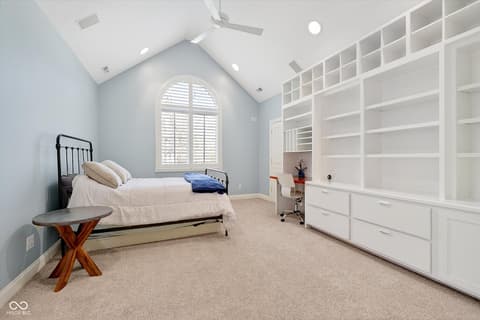 Photo of 4248 Creekside Pass, Zionsville, IN