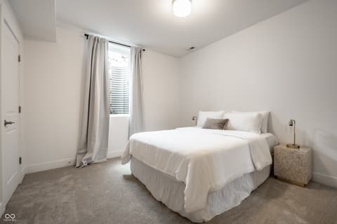 Photo of 2160 N Alabama Street, Indianapolis, IN