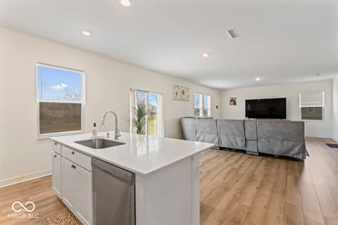 Kitchen at 1426 Covington Boulevard, Franklin, IN