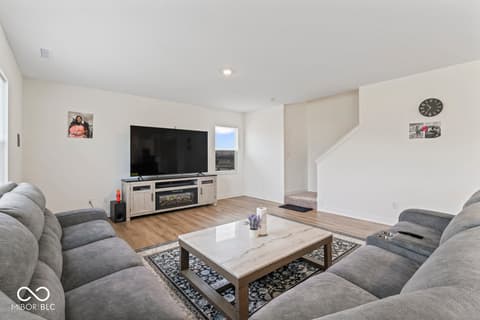 Living room at 1426 Covington Boulevard, Franklin, IN