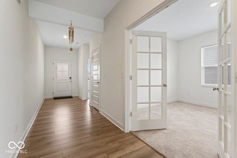 Foyer at 1426 Covington Boulevard, Franklin, IN