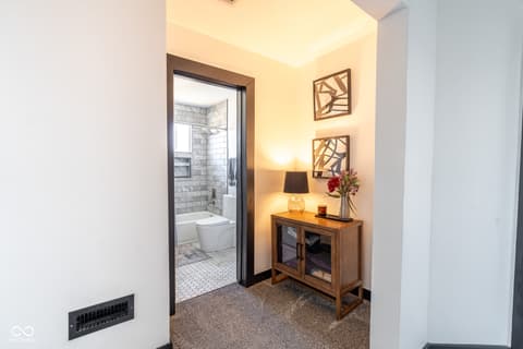 Photo of 2207 Lexington Avenue, Indianapolis, IN