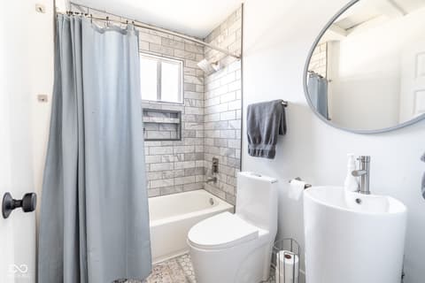 Photo of 2207 Lexington Avenue, Indianapolis, IN