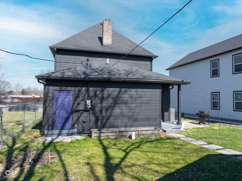 Photo of 2207 Lexington Avenue, Indianapolis, IN