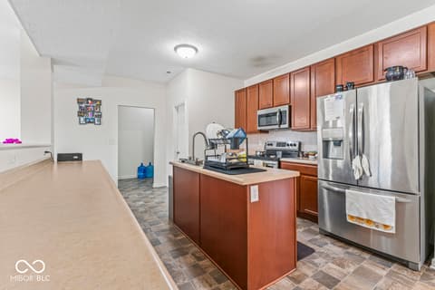 Kitchen at 5924 Wintersweet Lane, Whitestown, IN