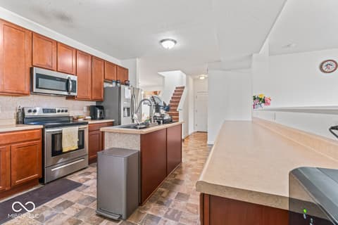 Kitchen at 5924 Wintersweet Lane, Whitestown, IN