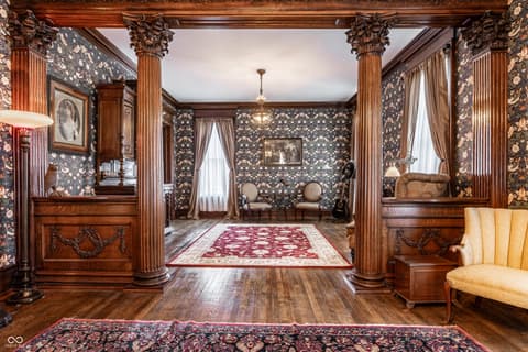 Photo of 825 E Washington Street, Muncie, IN