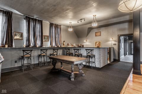 Bar — 825 E Washington Street, Muncie, IN