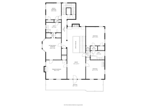 Floor Plan — 825 E Washington Street, Muncie, IN