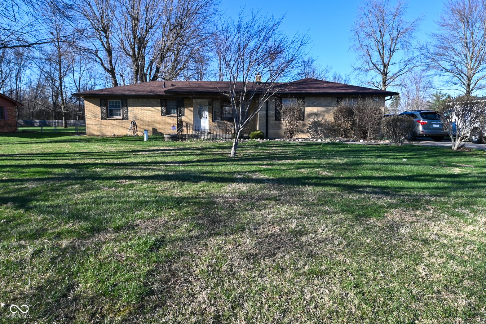 Photo of 8104 E Edgewood Avenue, Indianapolis, IN