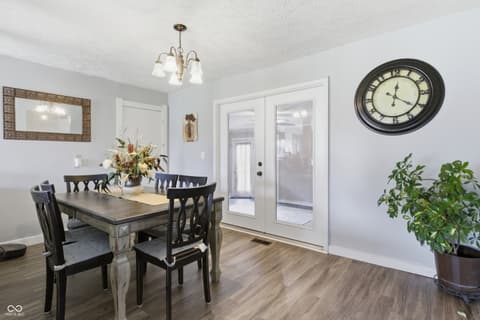 Dining room at 1324 Westwood Boulevard, Connersville, IN