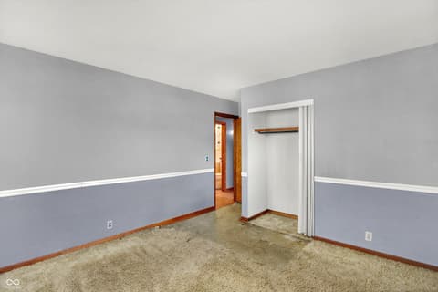 Photo of 122 Edgewood Drive, Bedford, IN