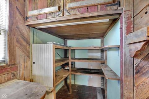 Photo of 122 Edgewood Drive, Bedford, IN