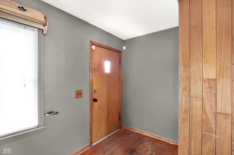 Photo of 122 Edgewood Drive, Bedford, IN