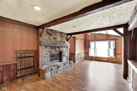 Photo of 122 Edgewood Drive, Bedford, IN