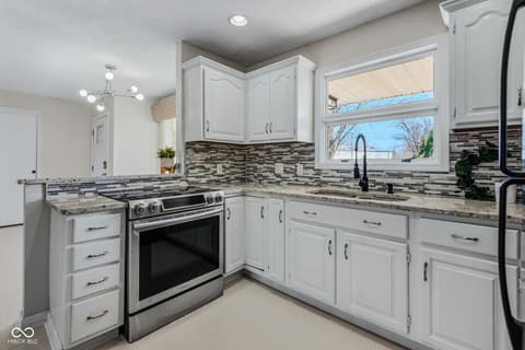 Photo of 3050 Washington Street, Columbus, IN
