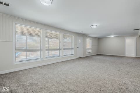 Photo of 3050 Washington Street, Columbus, IN