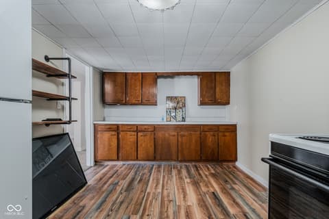 Photo of 3050 Washington Street, Columbus, IN
