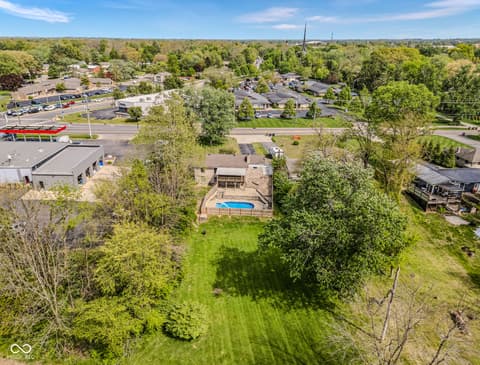 Photo of 3050 Washington Street, Columbus, IN