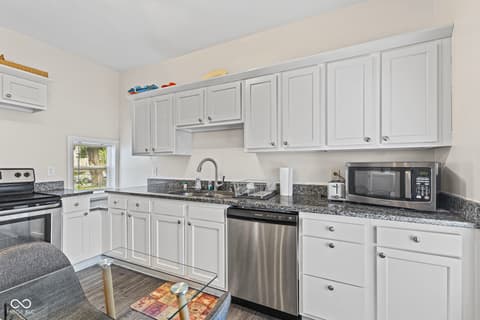 Photo of 1148 Lexington Avenue, Indianapolis, IN