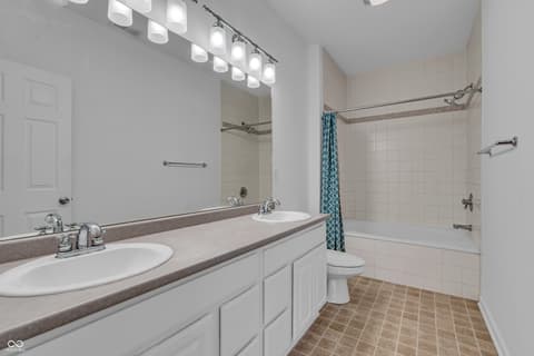 Photo of 1635 N College Avenue, Indianapolis, IN