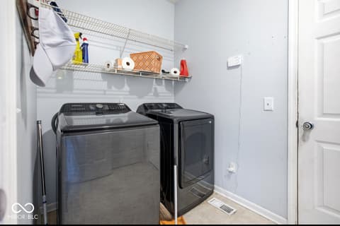 Laundry room at 6854 Chorleywood Circle, Indianapolis, IN