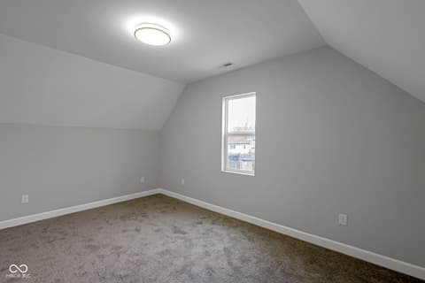 Bonus room at 2209 Noble Street, Anderson, IN