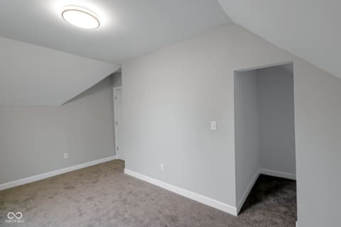 Bonus room at 2209 Noble Street, Anderson, IN