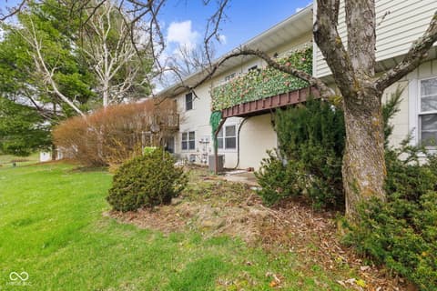 Photo of 3878 S Laurel Court, Bloomington, IN