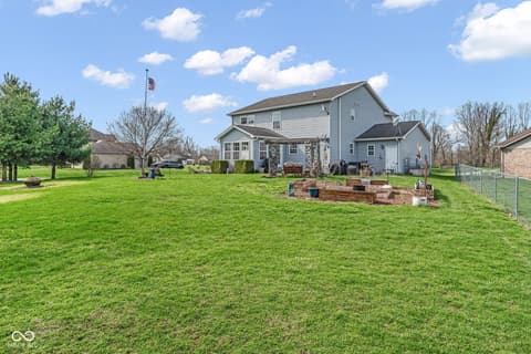 Photo of 13053 N River Grove Drive, Columbus, IN
