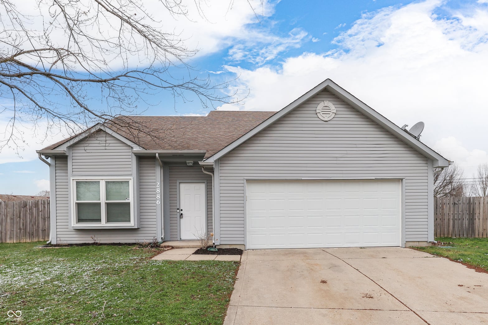 Photo of 2886 Fieldstone Court, Franklin, IN