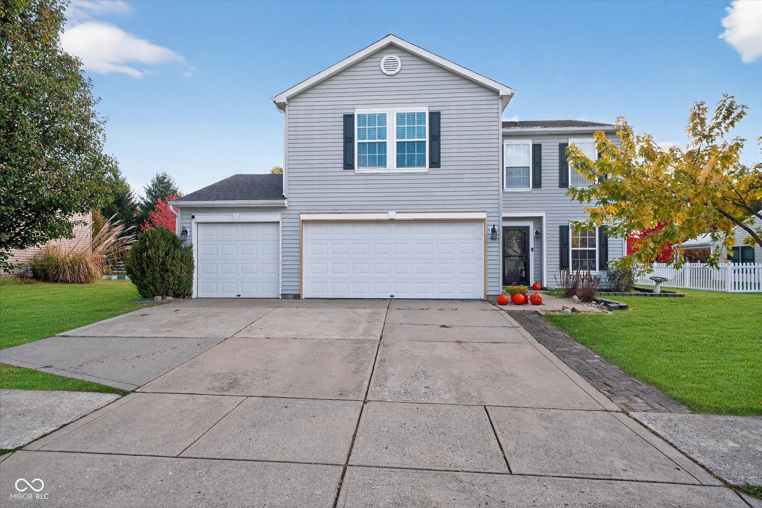 Photo of 8219 Firefly Way, Indianapolis, IN