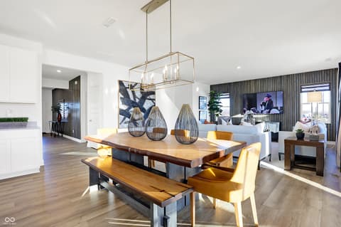 Dining room at 19811 Timbers Parkway, Noblesville, IN