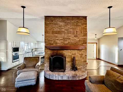 Photo of 1531 S County Road 150 W, Brownstown, IN