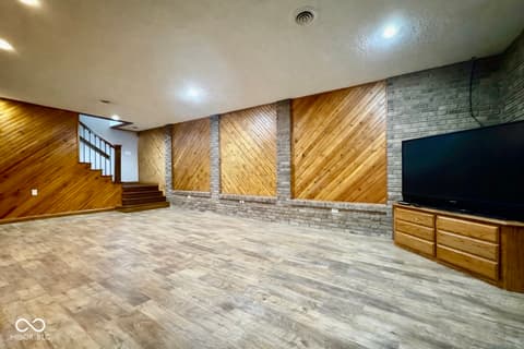 Photo of 1531 S County Road 150 W, Brownstown, IN