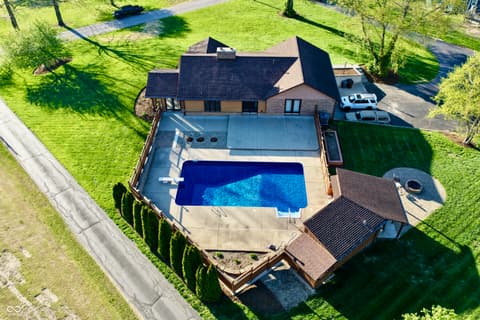 Photo of 1531 S County Road 150 W, Brownstown, IN