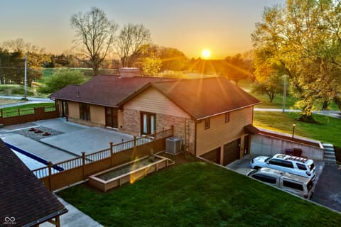 Photo of 1531 S County Road 150 W, Brownstown, IN