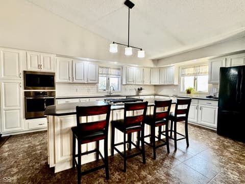 Photo of 1531 S County Road 150 W, Brownstown, IN