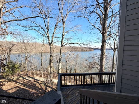 View — 2072 E Waters Edge Drive, Bloomington, IN