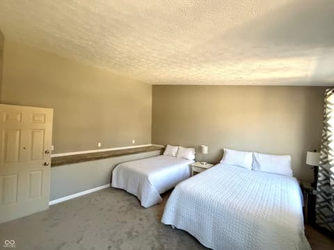 Photo of 2072 E Waters Edge Drive, Bloomington, IN