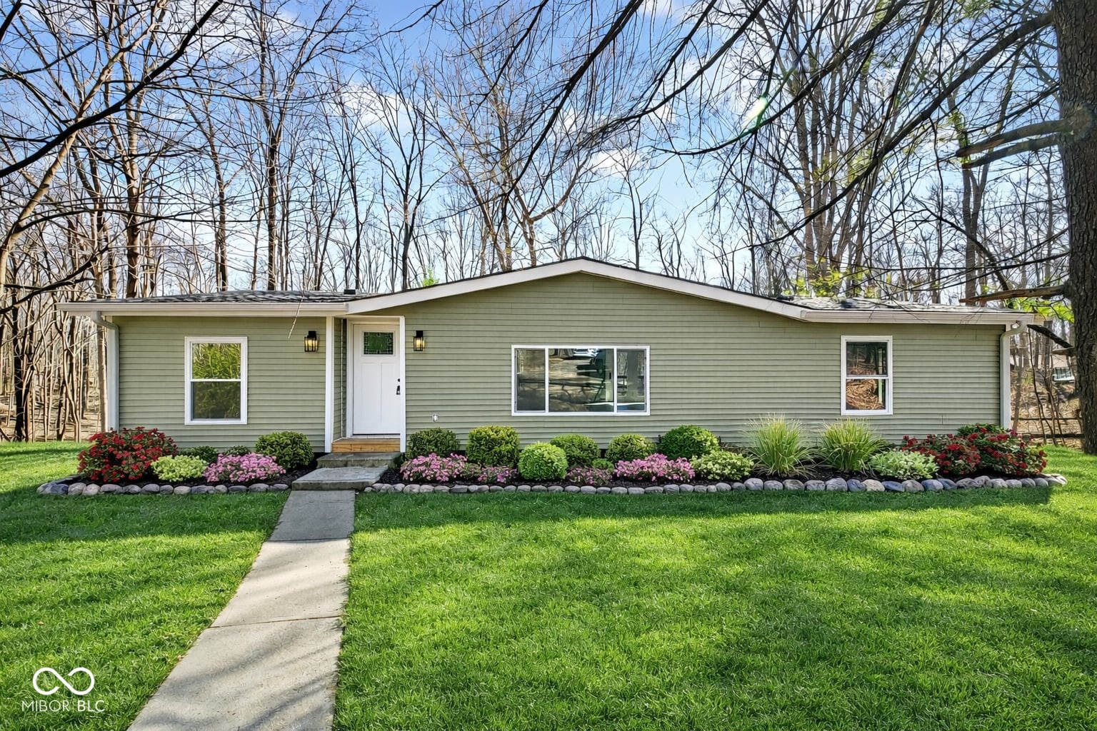 Photo of 6645 Buffalo Drive, Nineveh, IN